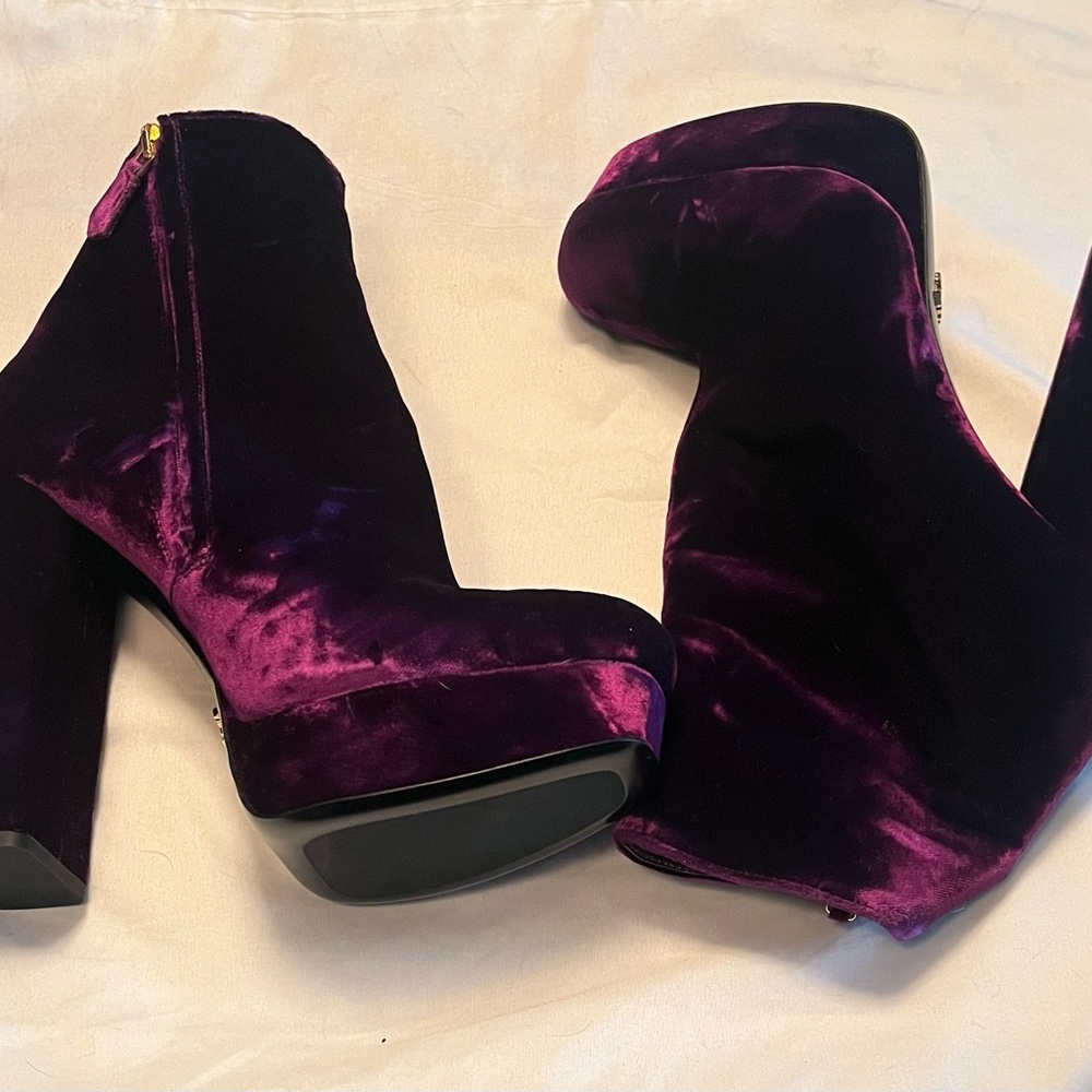 PRADA Velvet Platform Ankle Boots-Magenta/Burgundy Velvet - Size 38.5 EU - Never - Picture 7 of 9